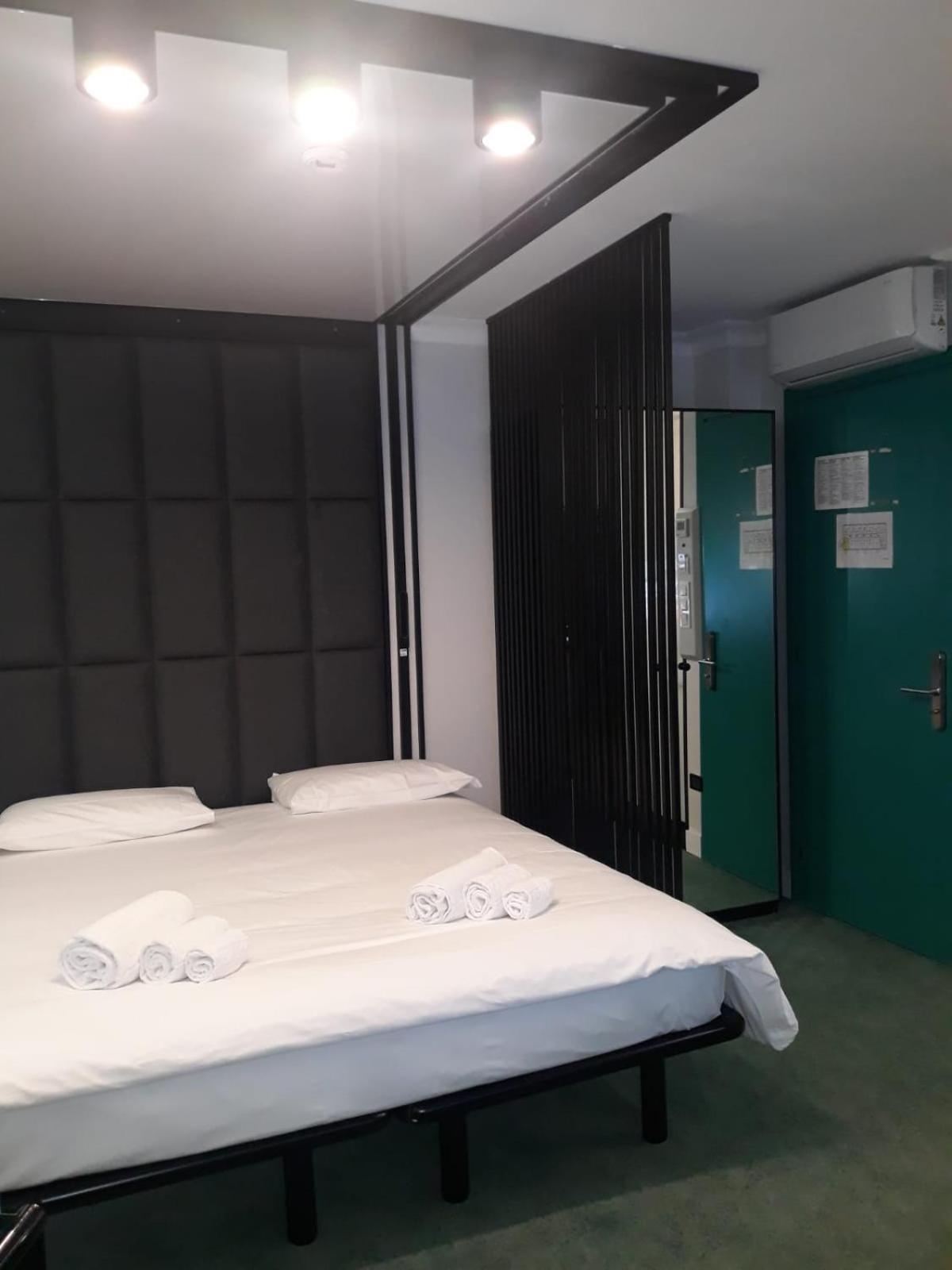 Hotel Celis Barcis Εξωτερικό φωτογραφία