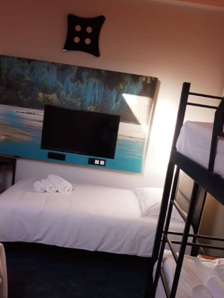 Hotel Celis Barcis Εξωτερικό φωτογραφία