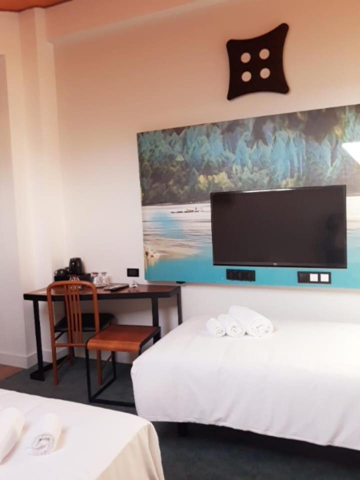Hotel Celis Barcis Εξωτερικό φωτογραφία