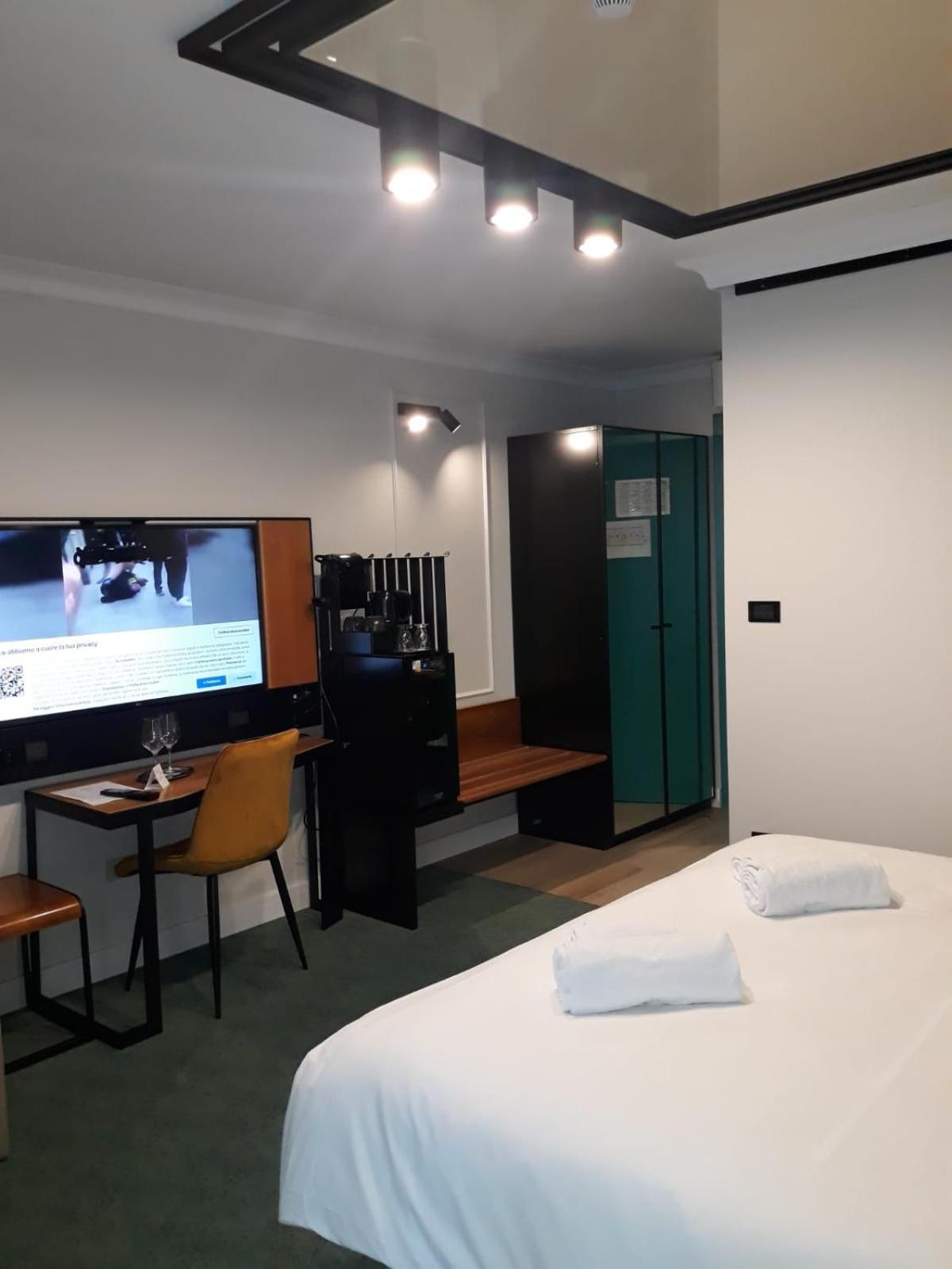Hotel Celis Barcis Εξωτερικό φωτογραφία