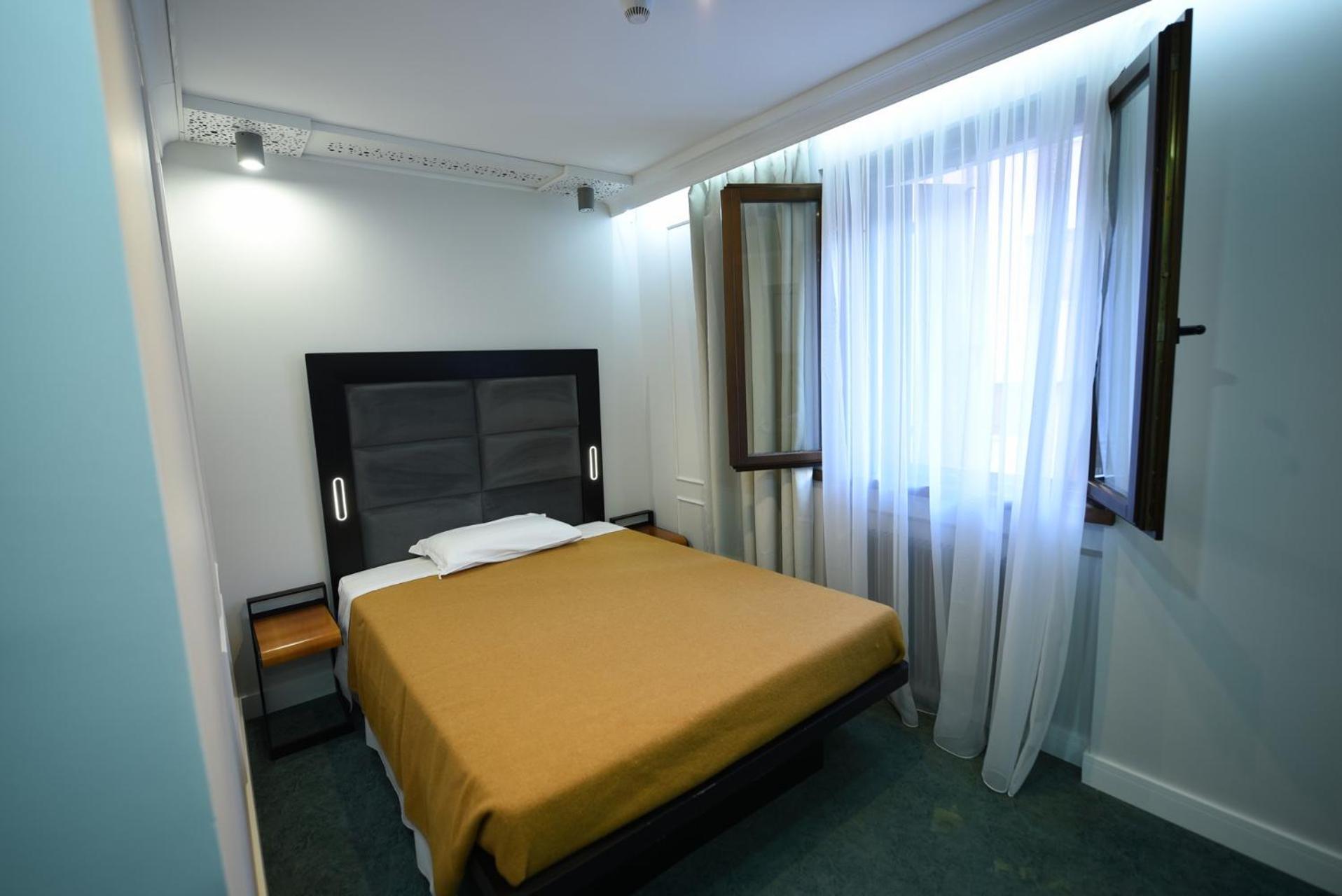 Hotel Celis Barcis Εξωτερικό φωτογραφία