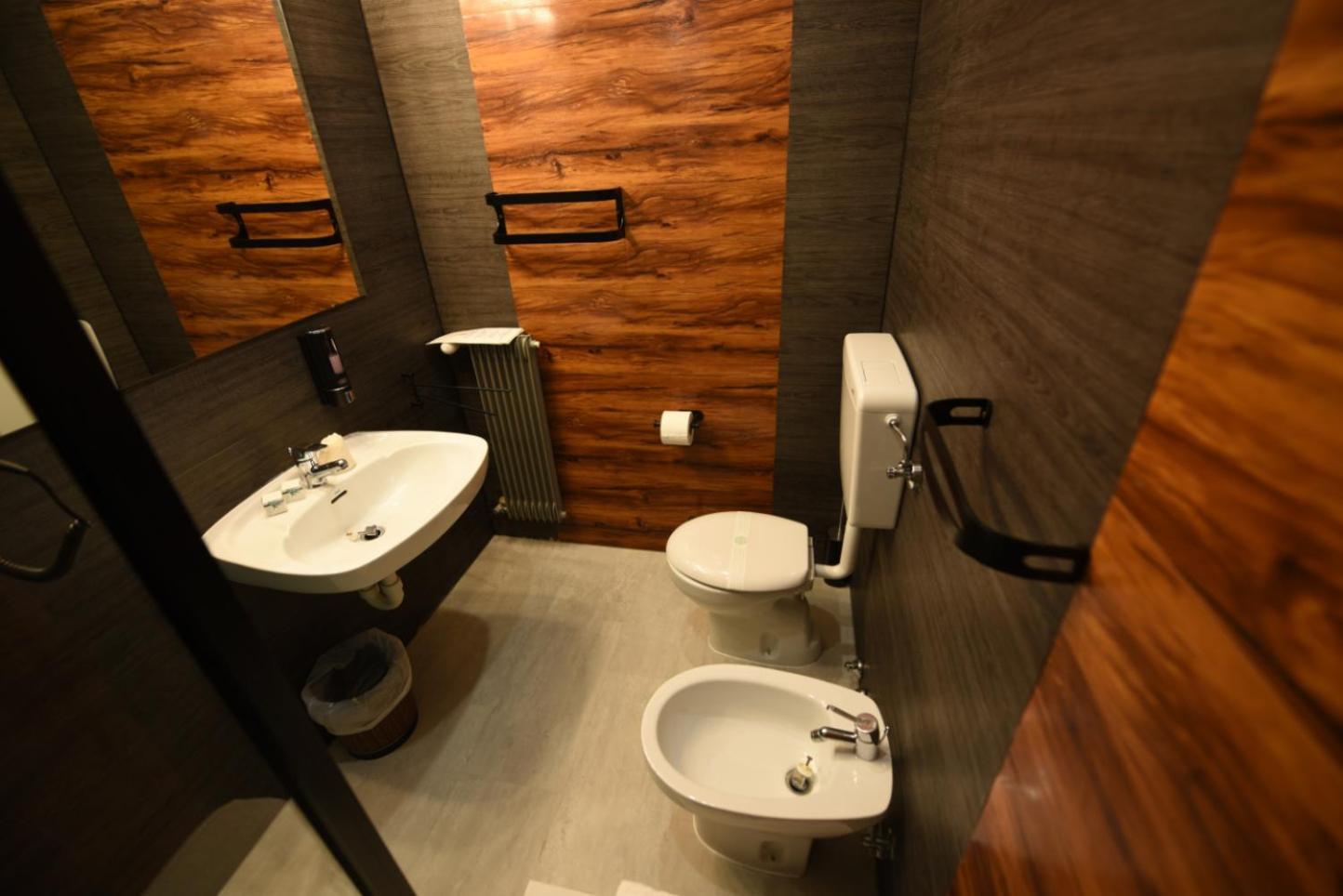 Hotel Celis Barcis Εξωτερικό φωτογραφία