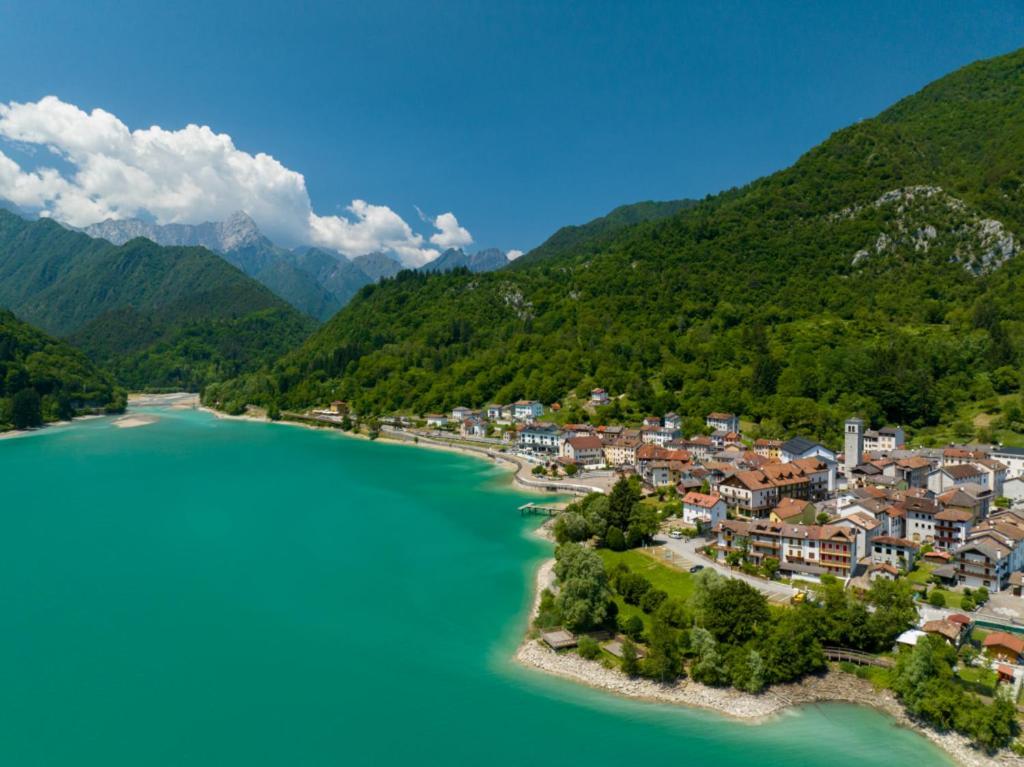 Hotel Celis Barcis Εξωτερικό φωτογραφία