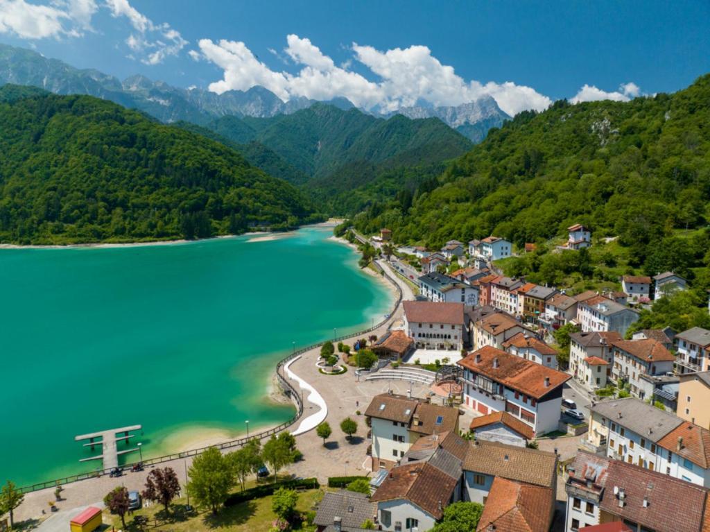 Hotel Celis Barcis Εξωτερικό φωτογραφία